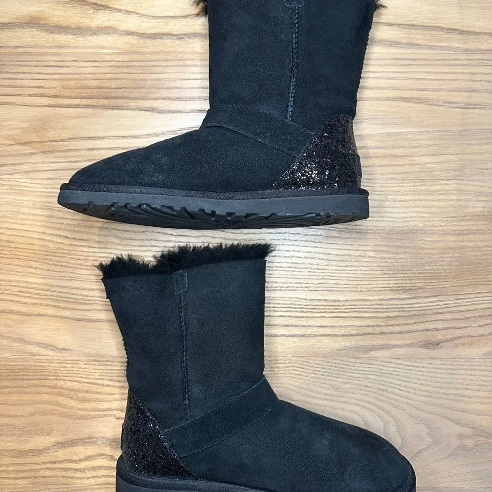UGG Blaise Glitter Moto Sheepskin Black Suede Winter Boots Zipper Buckle Detail